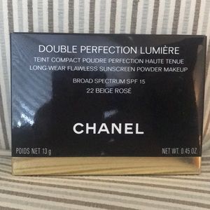 Chanel Double Perfection Lumiere pressed powder
